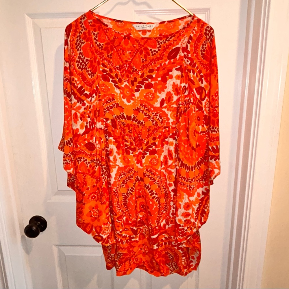 Trina Turk Orange & Red Pullover Dress With A Vibrant Print Size Small?